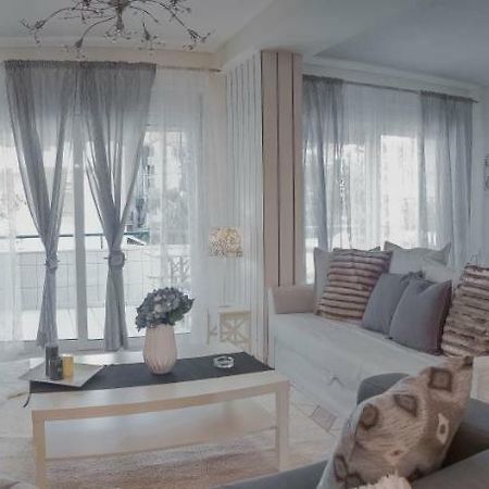 Luxury City Center Apartment Kalambaka Extérieur photo